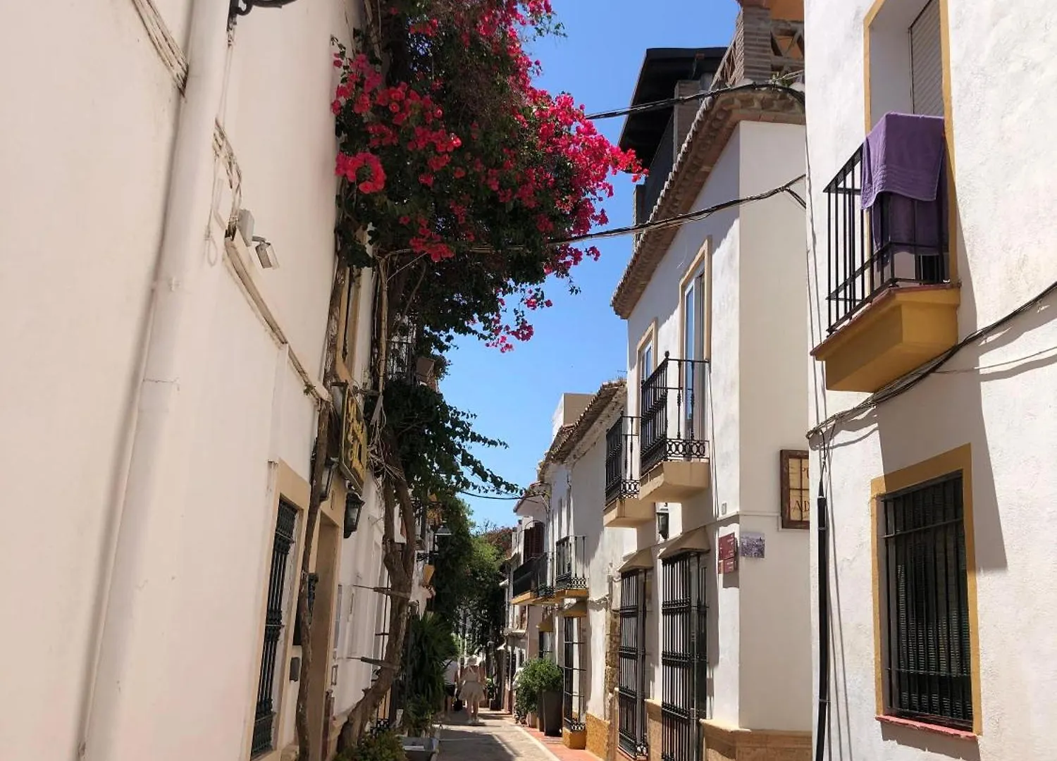 Estudio Mariluz Marbella 0*,  Espanha